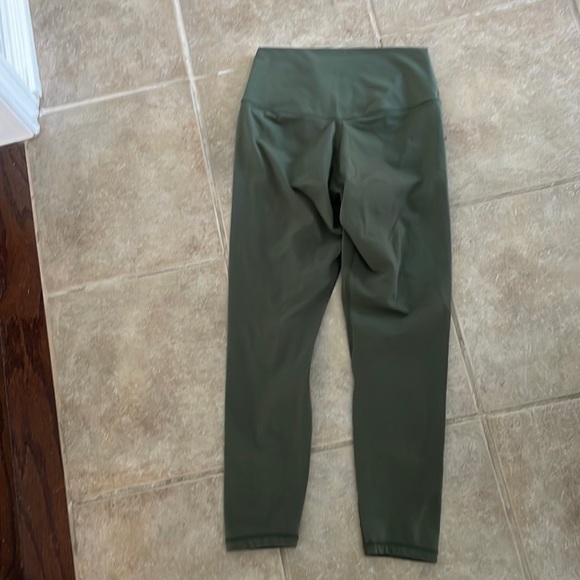 Green leggings - Picture 1 of 1